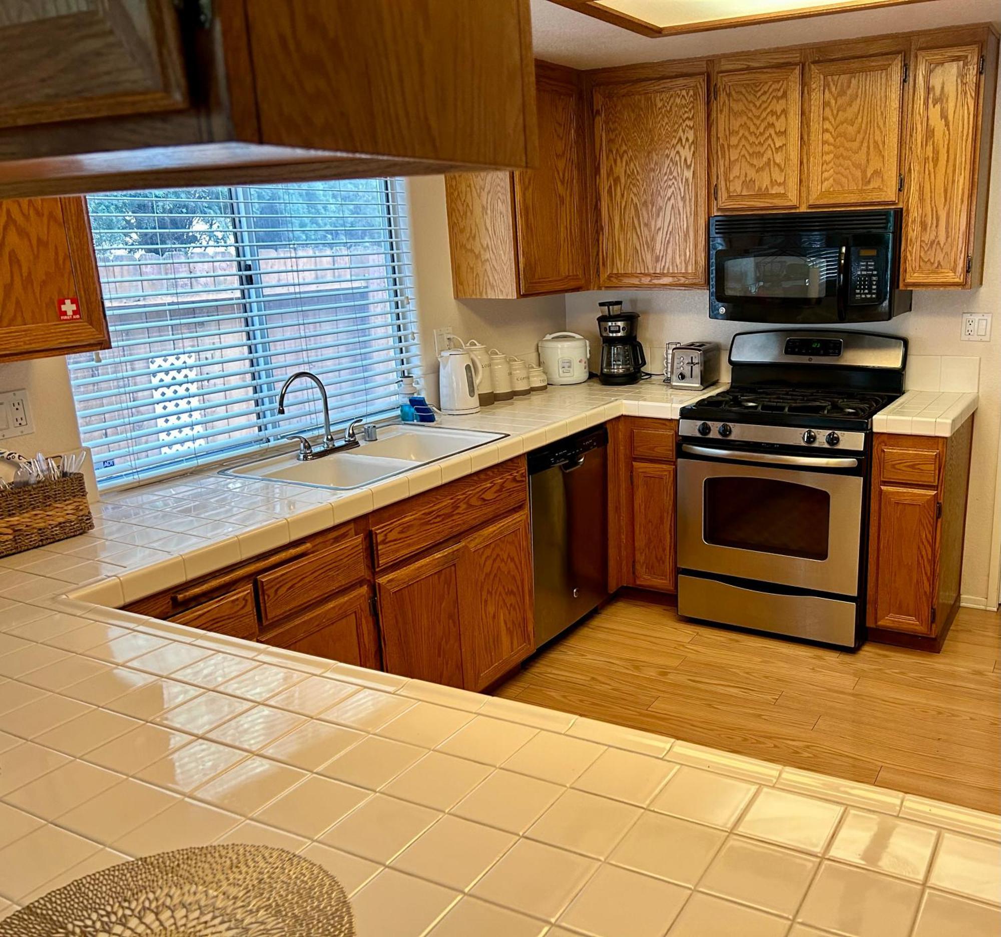 Sundown Sands Hideaway Hemet Exterior photo